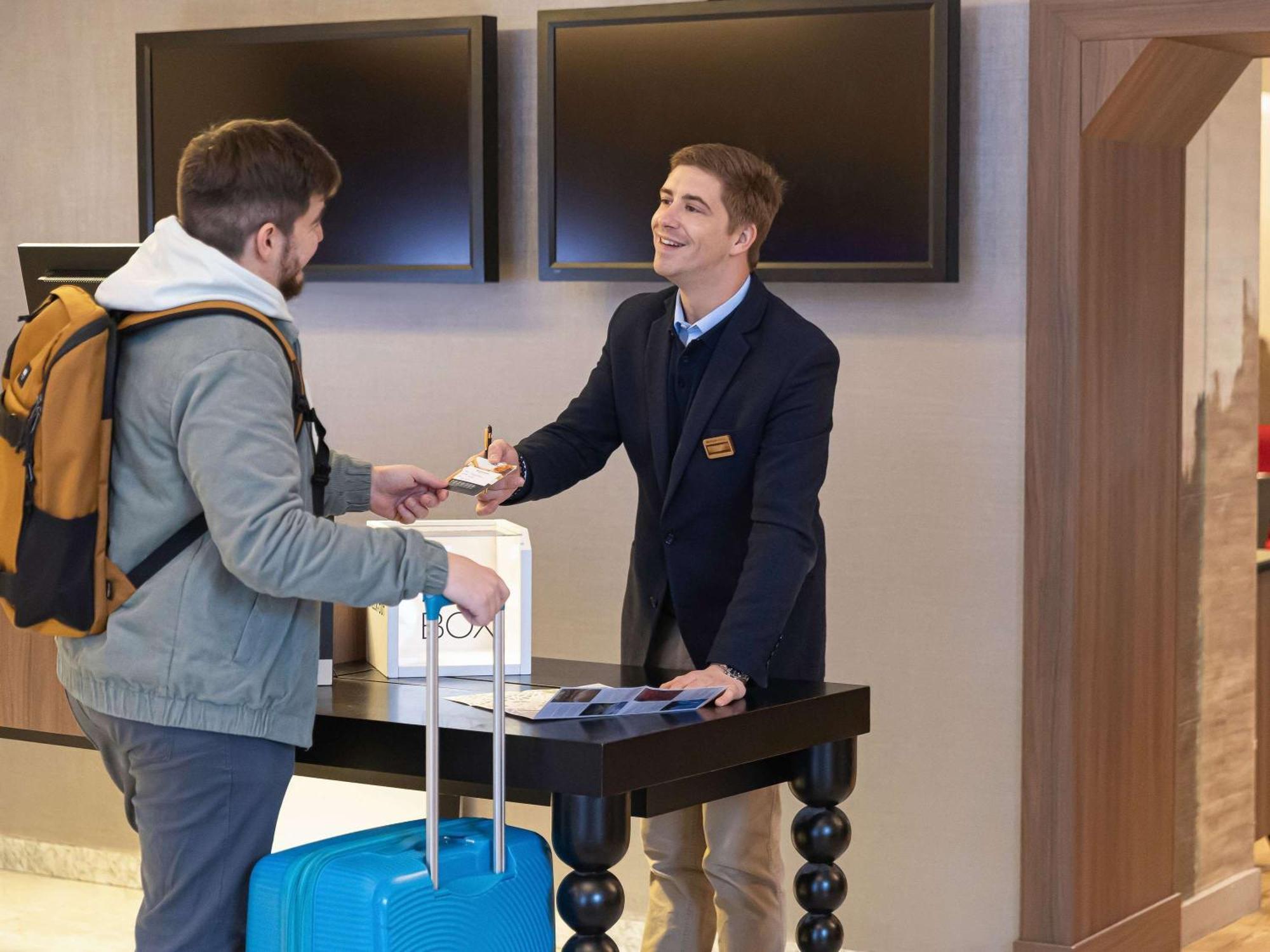 Mercure Lille Centre Grand Place Екстер'єр фото
